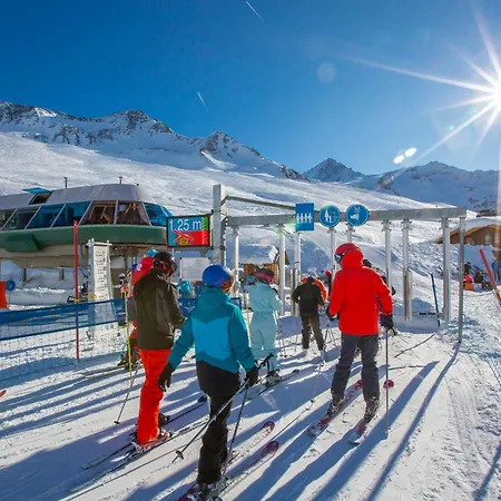Grands Montets 133 In-ski Out - Happy Chamonix
