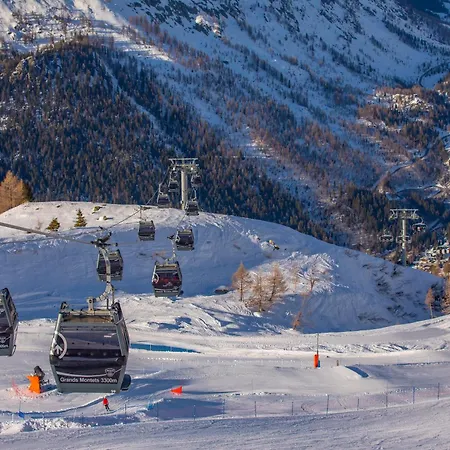 Grands Montets 133 In-ski Out - Happy